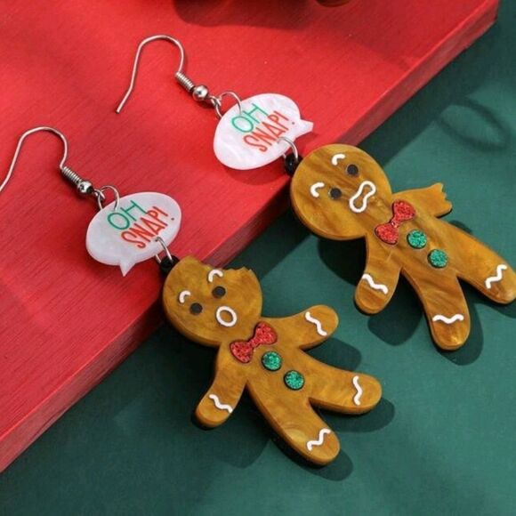 "OH SNAP" gingerbread christmas cute fun graphic earrings - Picture 2 of 6